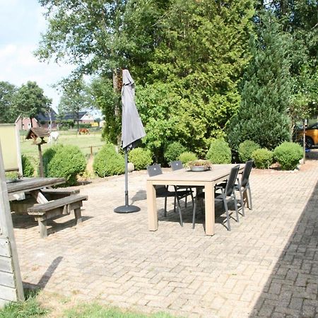 Vakantiewoning Grensgebied Groningen/Drenthe/Friesland Zevenhuizen  Exterior foto